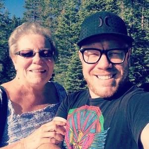 Meet your Posher, Jonny